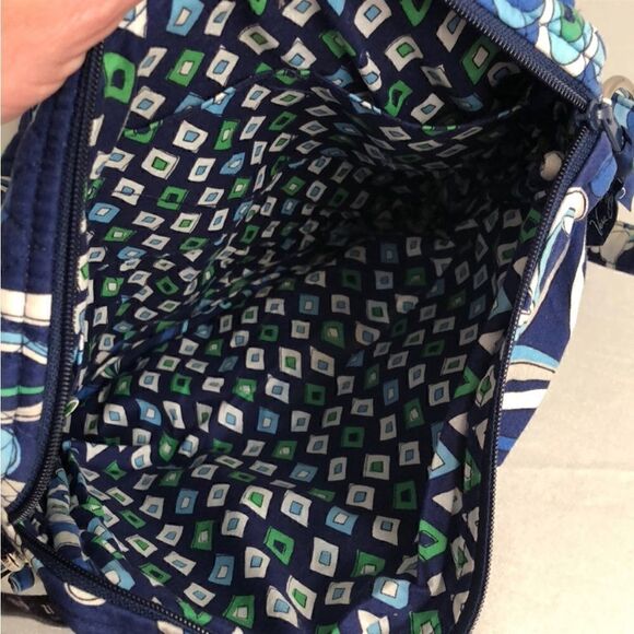 Vera Bradley Mosaic (retired) Print Messenger Crossbody - Picture 5 of 9